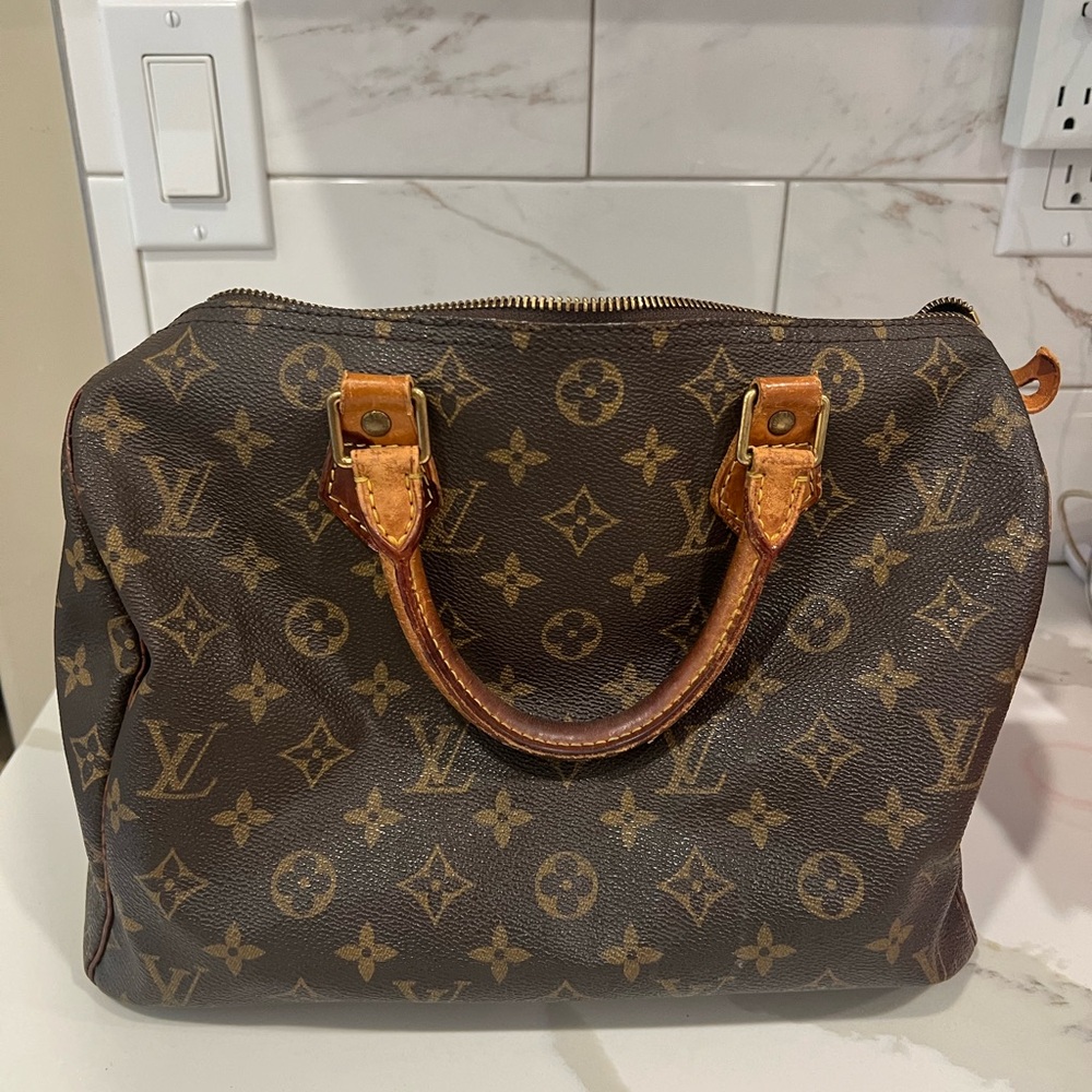 LV speedy 25